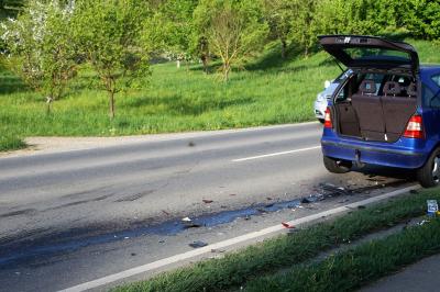 Kirchheim-Nabern: Vier leicht Verletzte nach Auffahrunfall